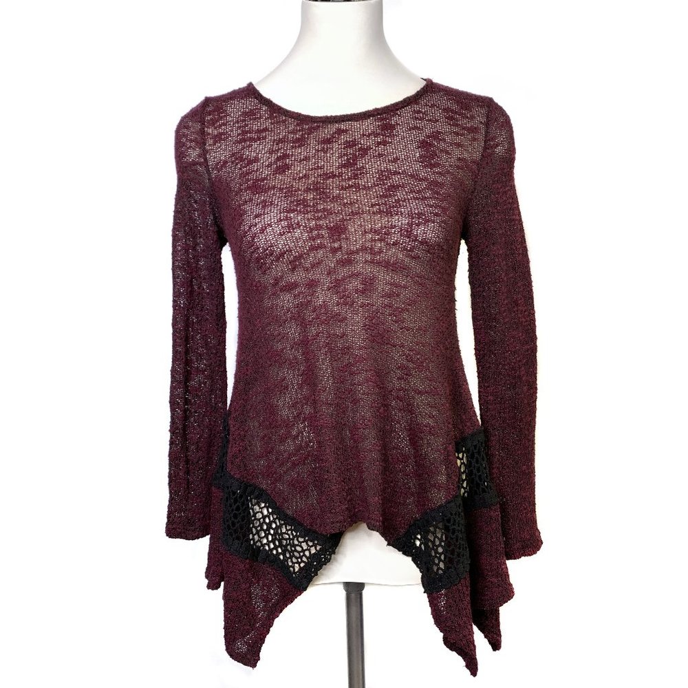 Dex Knit Flowy Sweater Top in Medium - Maroon and Black